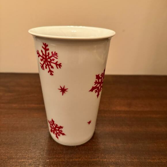 Starbucks 2010 CHRISTMAS White Travel Mug Silicone Lid Red Snowflakes Coffee Cup - Picture 3 of 14